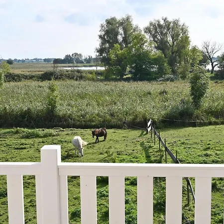 Дом отдыха In - Insel Ruegen 41511 *